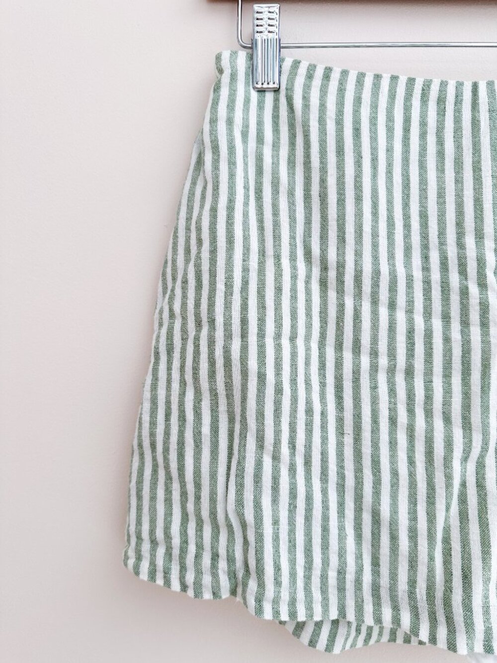 Abercrombie & Fitch The A&F Scarlett Linen-Blend Mini Skort Green Stripe Size S - Picture 2 of 8